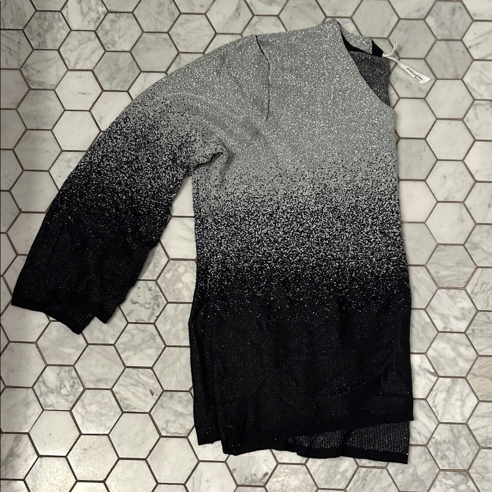 NY Collection Silver Metallic and Black Ombre Tunic - Picture 5 of 5